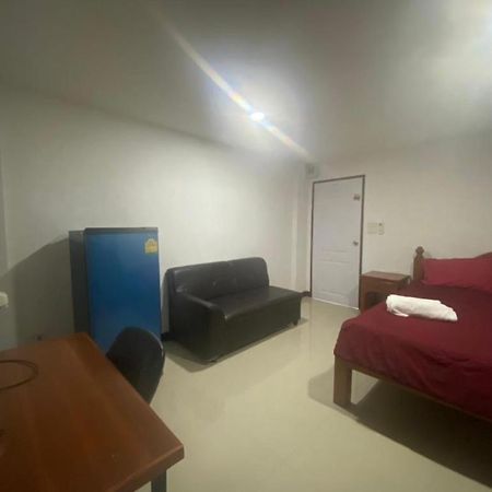 Oyo 1135 Triple A Residence Chiang Mai Dış mekan fotoğraf