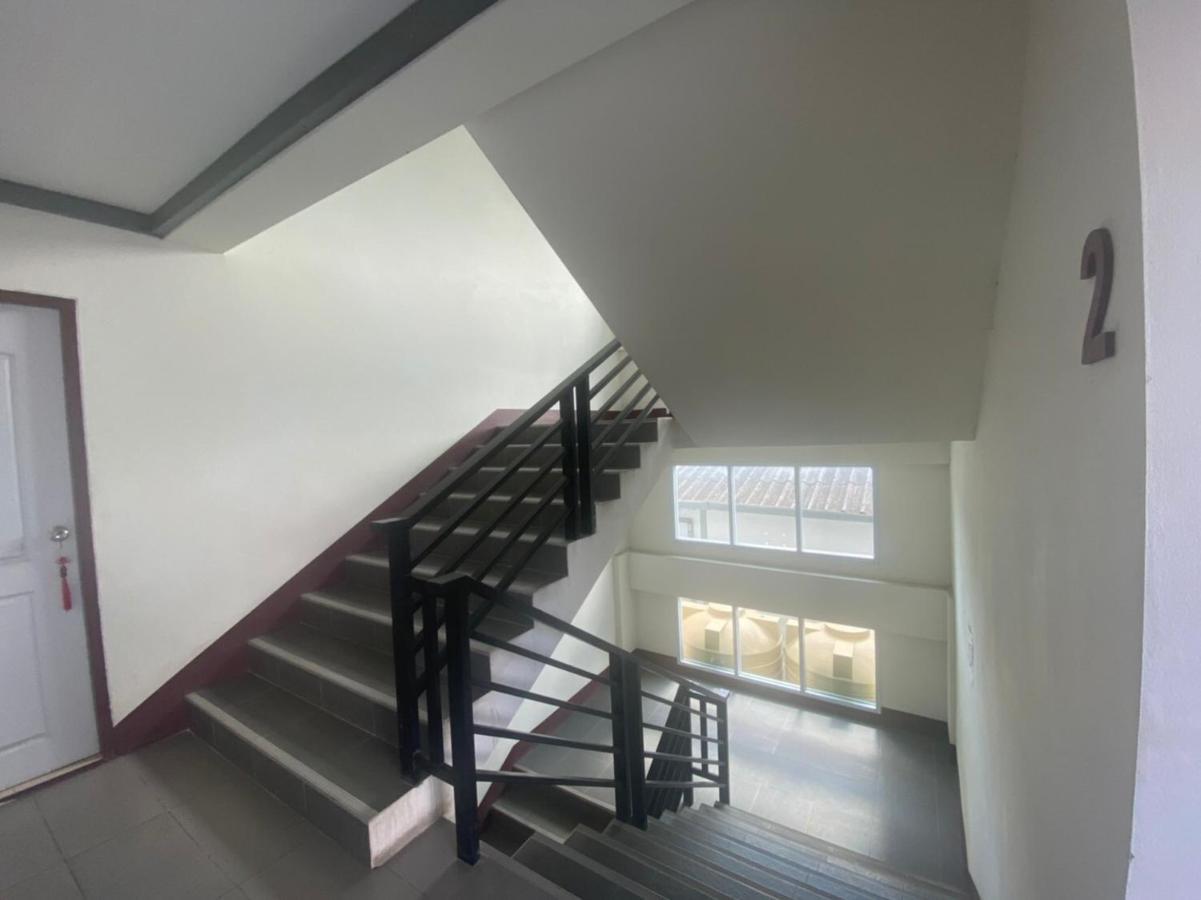 Oyo 1135 Triple A Residence Chiang Mai Dış mekan fotoğraf