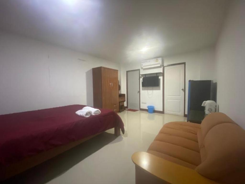 Oyo 1135 Triple A Residence Chiang Mai Dış mekan fotoğraf