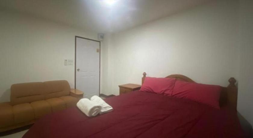Oyo 1135 Triple A Residence Chiang Mai Dış mekan fotoğraf
