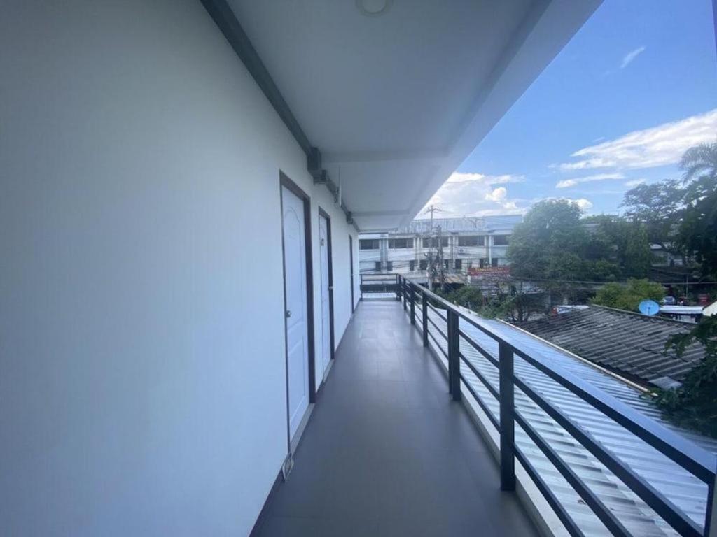 Oyo 1135 Triple A Residence Chiang Mai Dış mekan fotoğraf