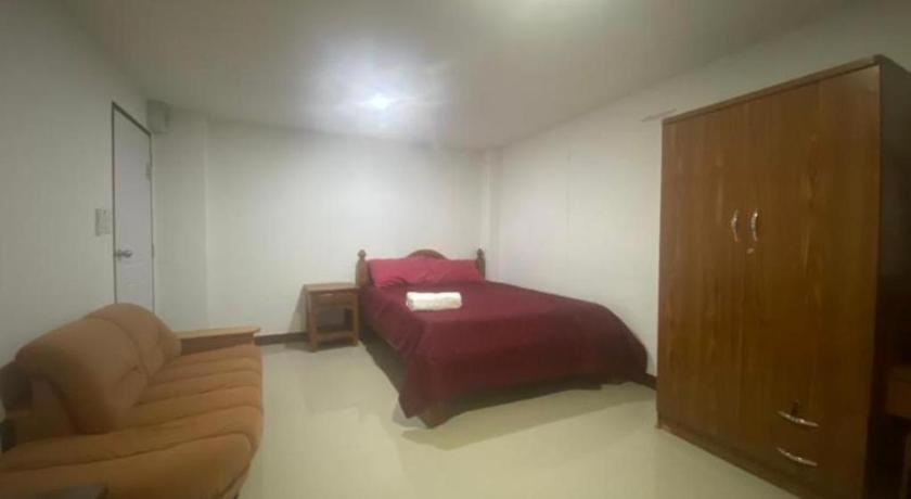 Oyo 1135 Triple A Residence Chiang Mai Dış mekan fotoğraf