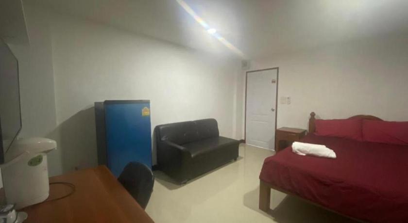 Oyo 1135 Triple A Residence Chiang Mai Dış mekan fotoğraf